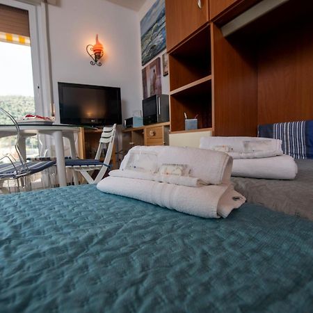 239 - Casa Del Sole Vista Mare Moneglia - 5Minuti A Piedi Dal Mare - Parcheggio Privato Daire Dış mekan fotoğraf